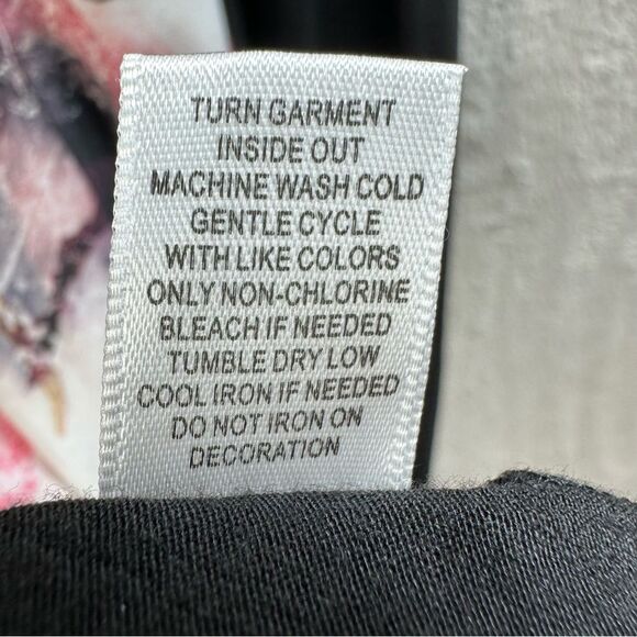 CJ Banks Black Floral Knit Top Stretch Sparkle Accent Plus 2X - Picture 4 of 8